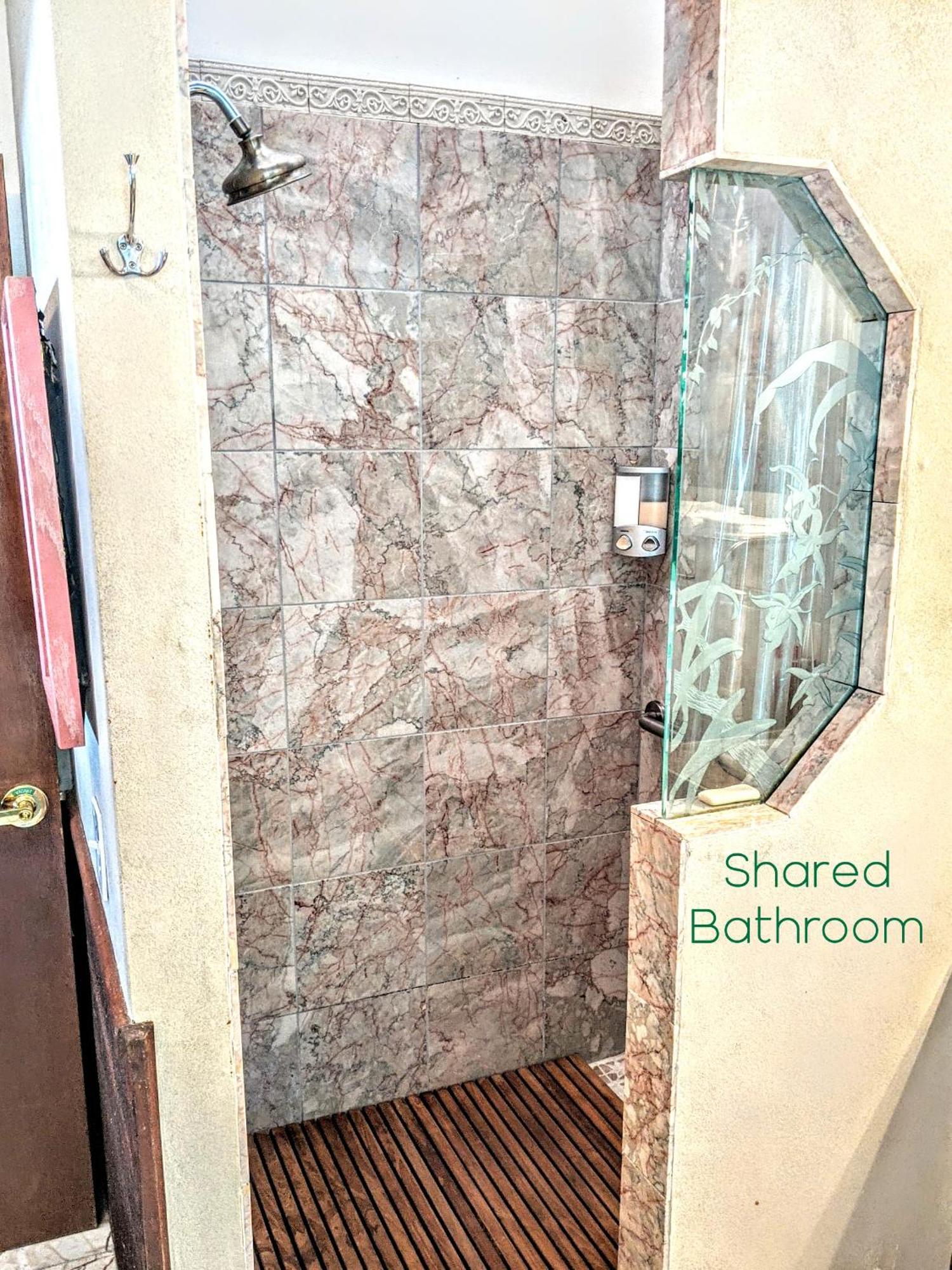パホア Kehena Mauka Nui Club Lgbtqia+ Clothing Optional Bed & Breakfast 部屋 写真